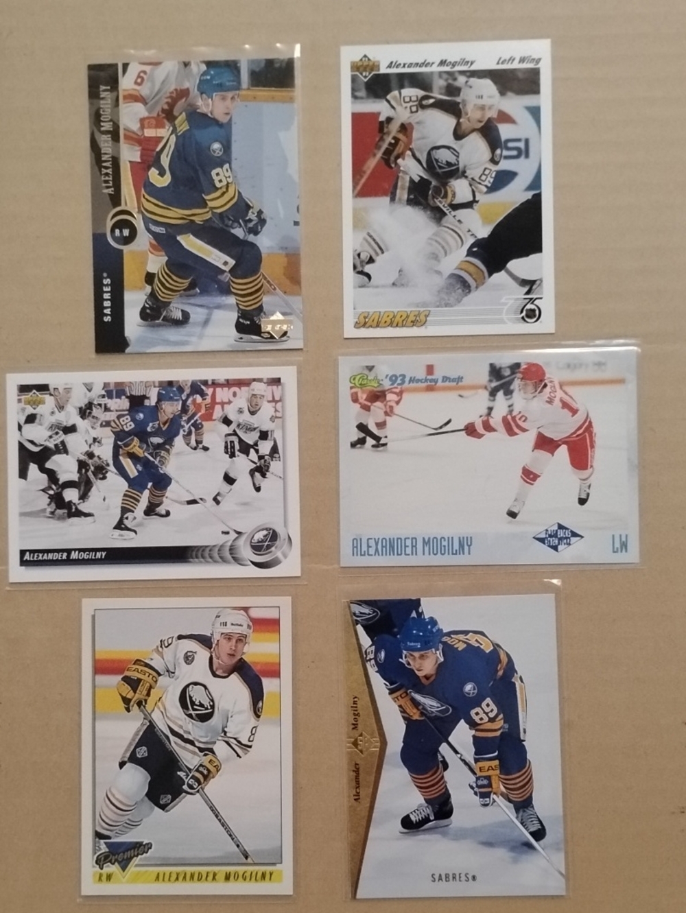 Alexander Mogilny Hockey Card Lot